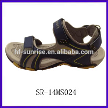 Nuevas sandalias de la playa del verano para los hombres hombres se divierten sandalias nuevas sandalias de los hombres del diseño